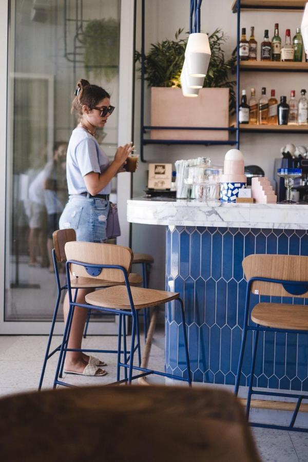 Chill & Co. Serifos Livadi  Luaran gambar